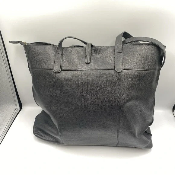 Stella & Max Leather Tote Hand Bag Purse BLACK Top Zipper Gold Accents - Picture 2 of 9